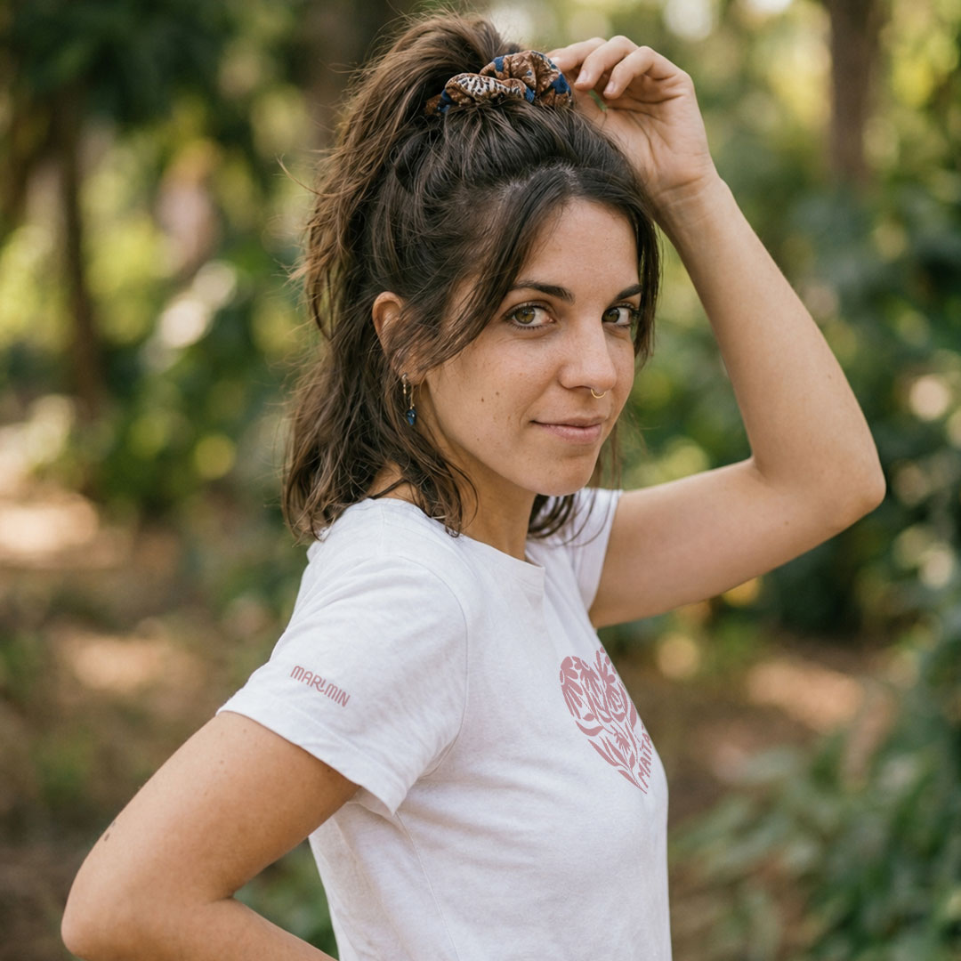 Camiseta de mujer “Maitatu” - Imagen 4